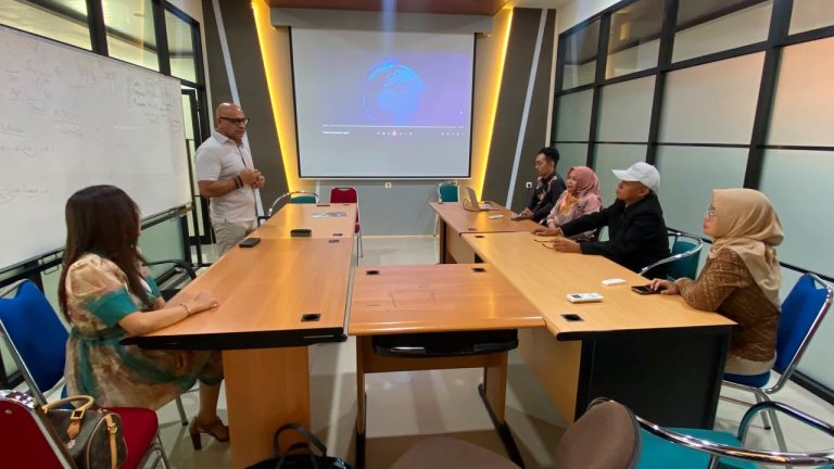 USTEDI berdiskusi kerja sama internasional bersama Parallaxnet USA