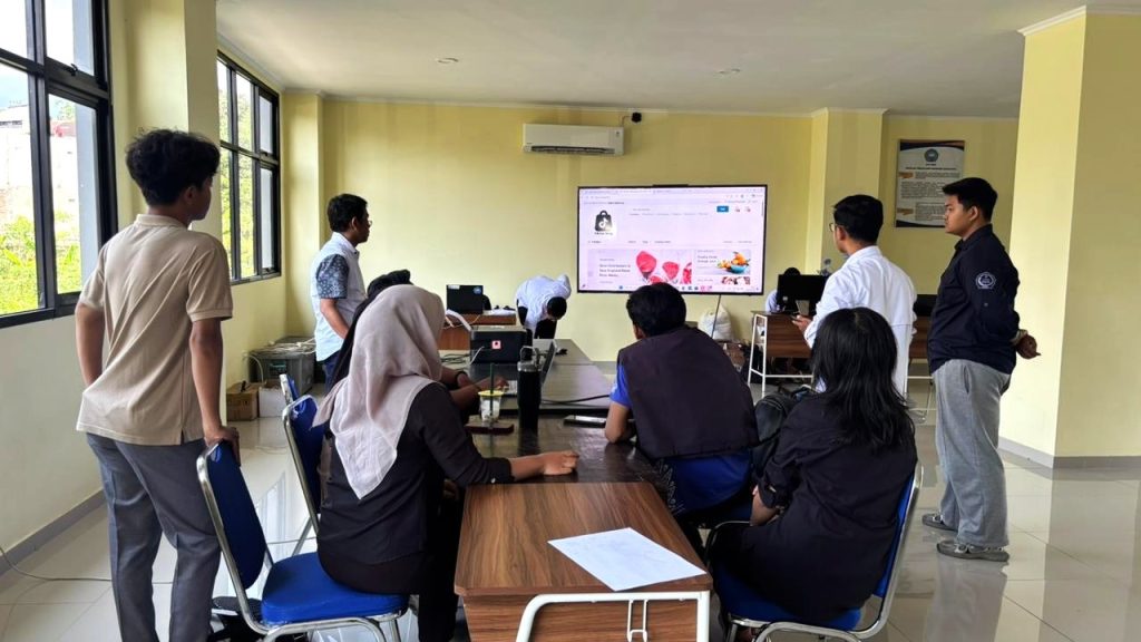 STIEMART USTEDI 2026 dikembangkan mahasiswa melalui inovasi platform digital