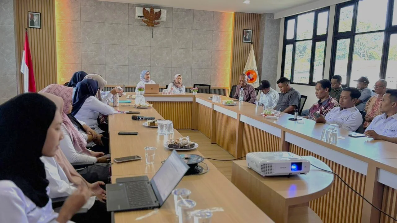 Kinerja Tendik USTEDI dalam kegiatan koordinasi dan evaluasi bulanan tenaga kependidikan